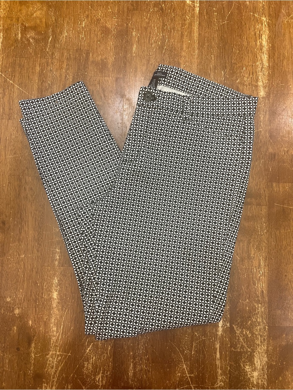GAP Black and White Geometric Slim Pants